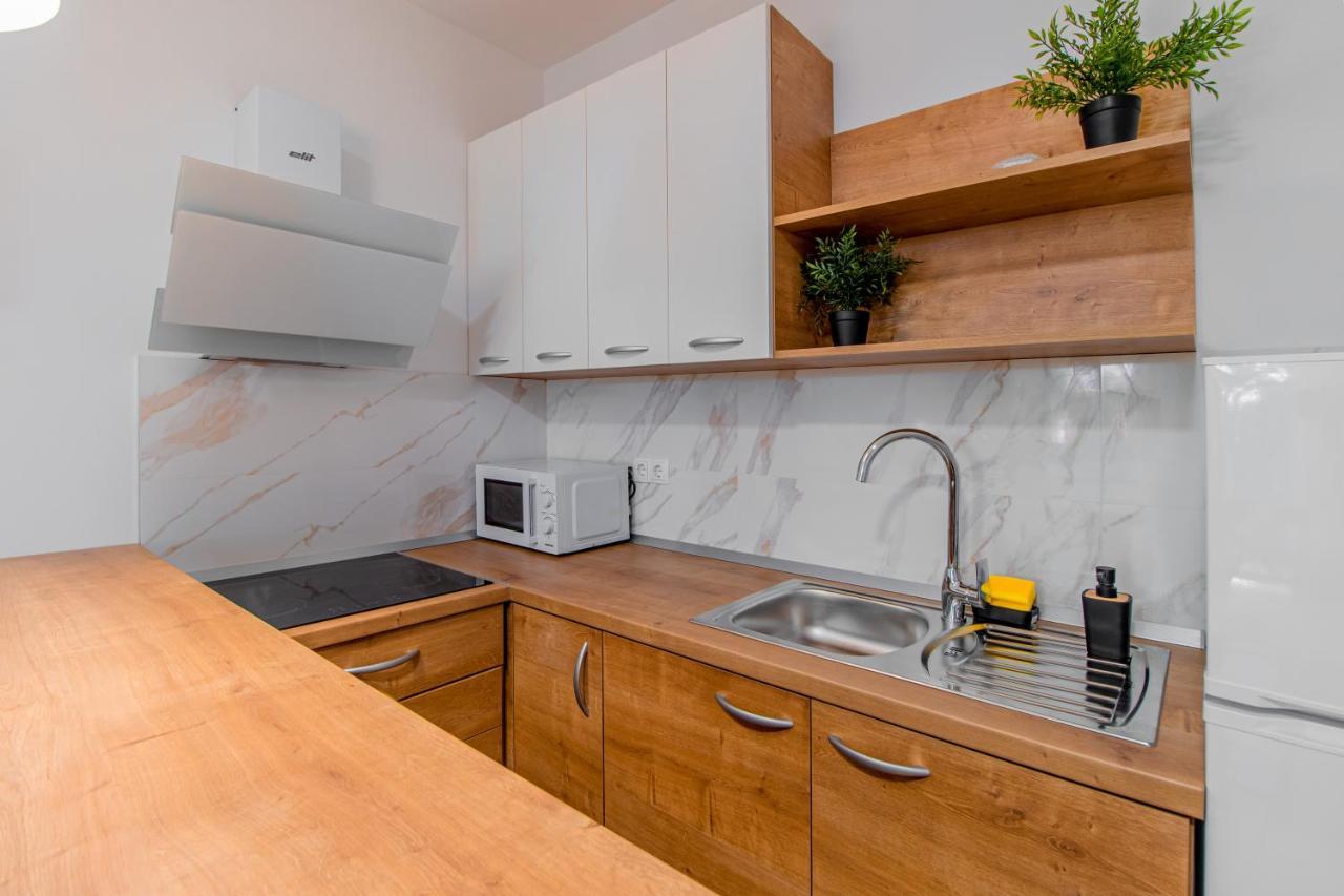 Apartments Euphoria East Rijeka Bagian luar foto